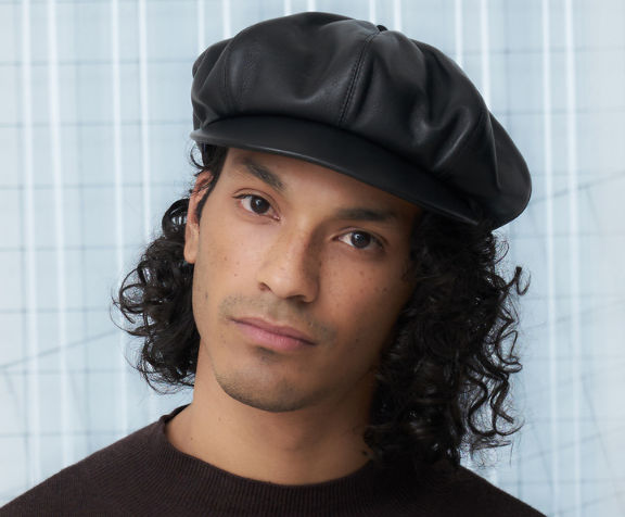 Lamb leather berets and caps